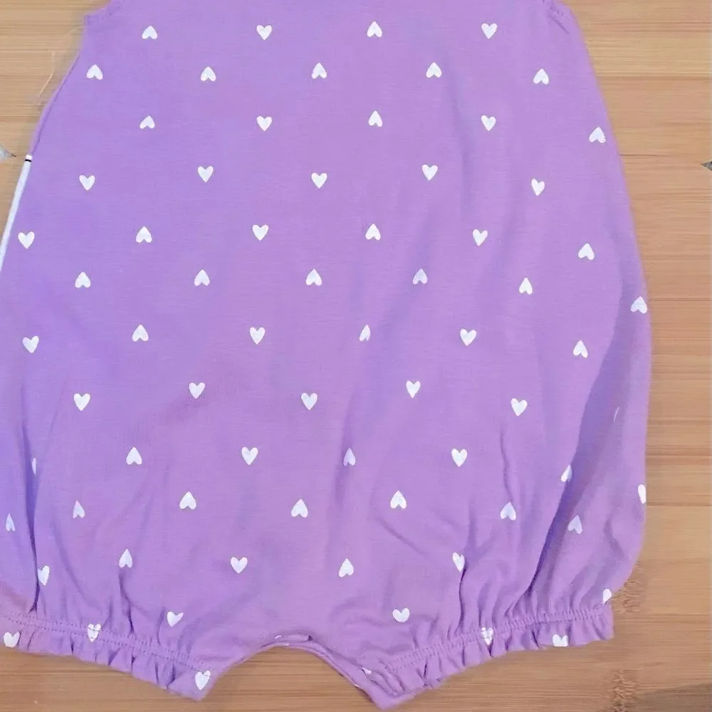 3/$15 Carter’s baby girl 6-9 month unicorn onesie
